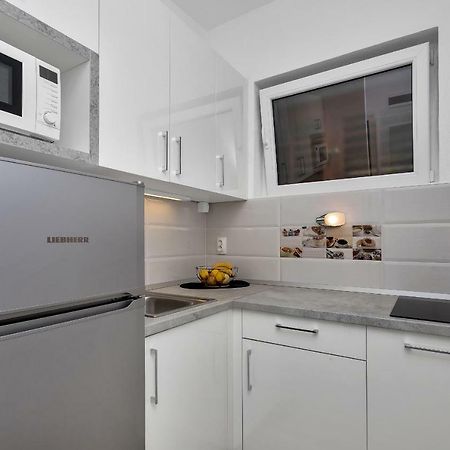 Apartment Kate ポドゥゴラ エクステリア 写真