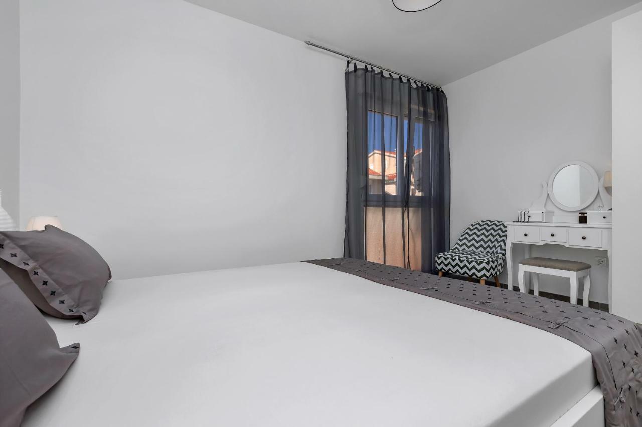Apartment Kate ポドゥゴラ エクステリア 写真
