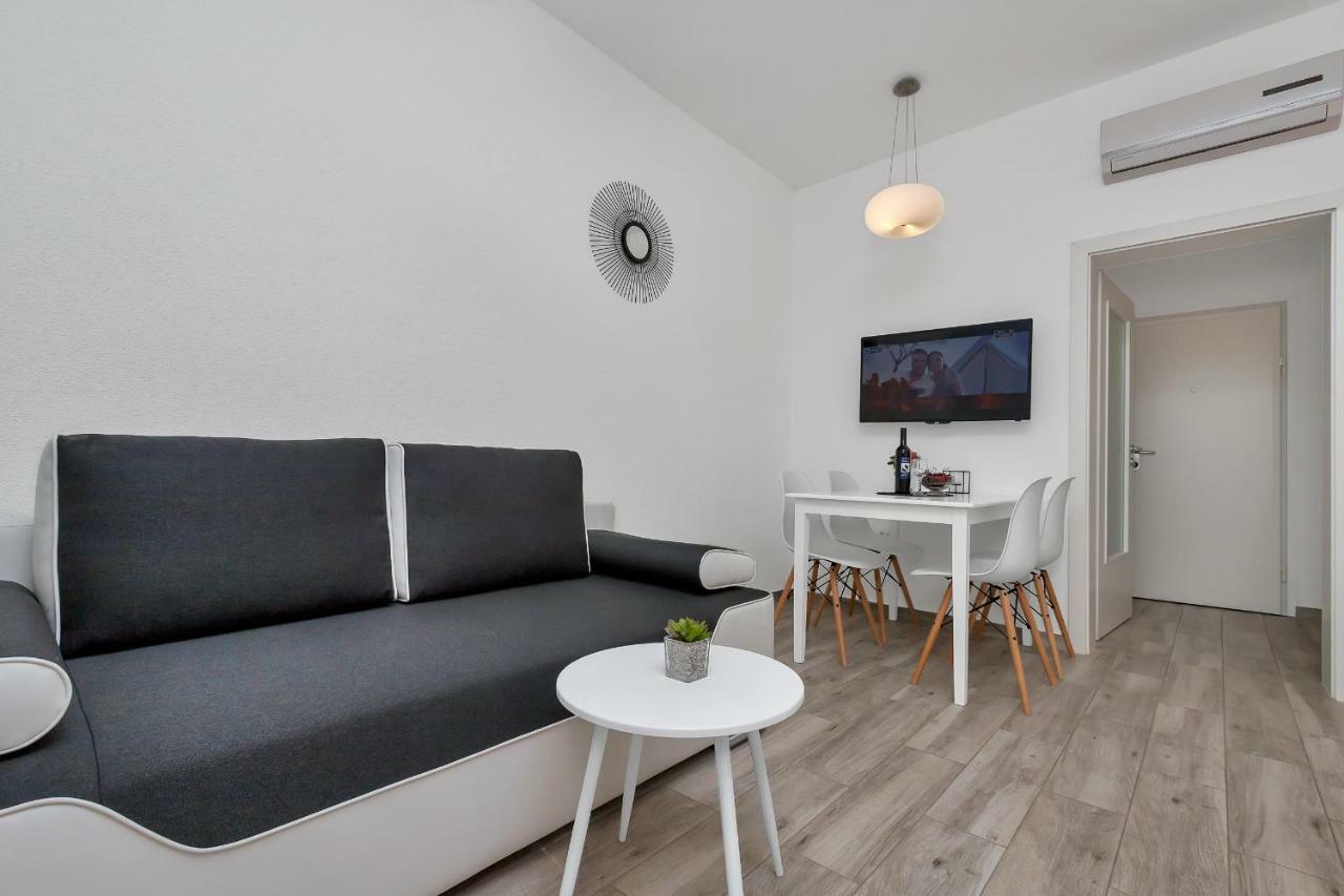 Apartment Kate ポドゥゴラ エクステリア 写真